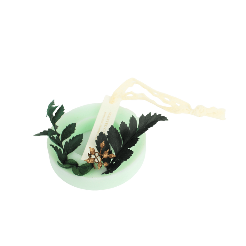 Evergreen Dreams Diffuser Ornament