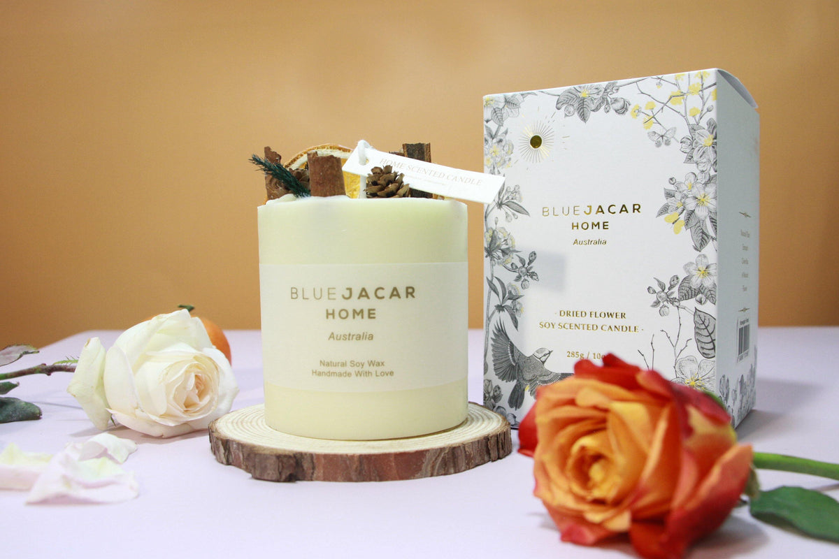 'Midnight in Christmas' Dried Flower Candle - Blue Jacar, Candle