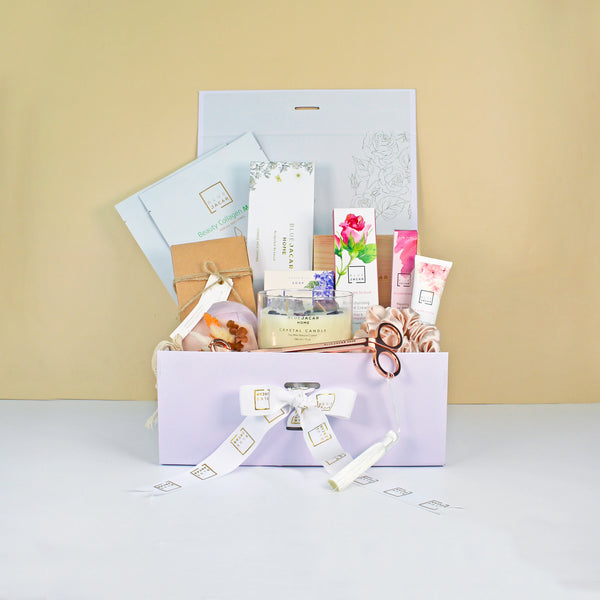 Bouquet of Blooms Beauty Box